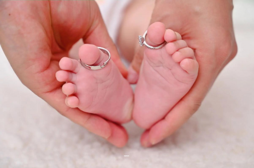 灯塔宝宝冒冷汗是怎么回事 灯塔宝宝冒冷汗是怎么回事